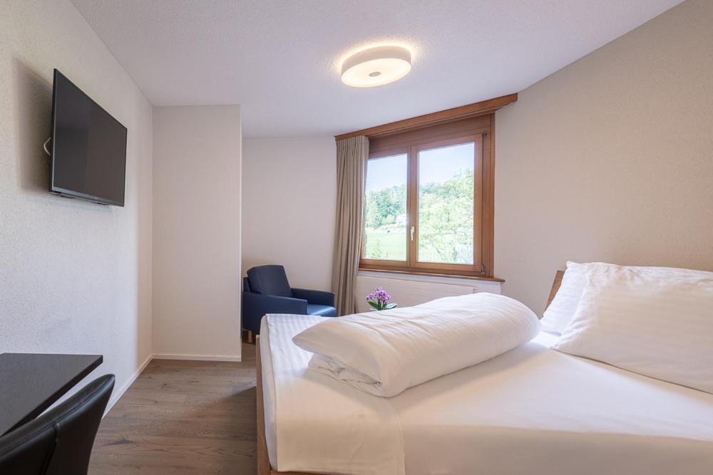 Noah Hotel Ruti  Екстер'єр фото